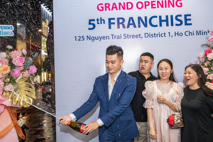 25 FIT voi nhieu uu dai hap dan nhan dip khai truong 